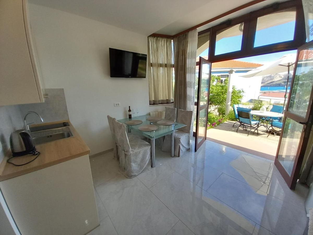 Apartments Irena Baska  Ngoại thất bức ảnh