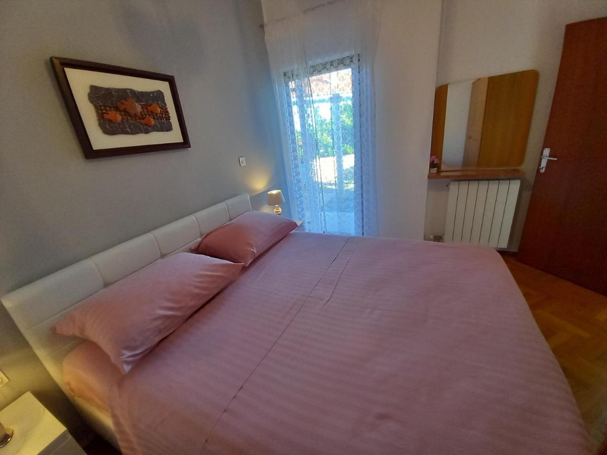 Apartments Irena Baska  Ngoại thất bức ảnh