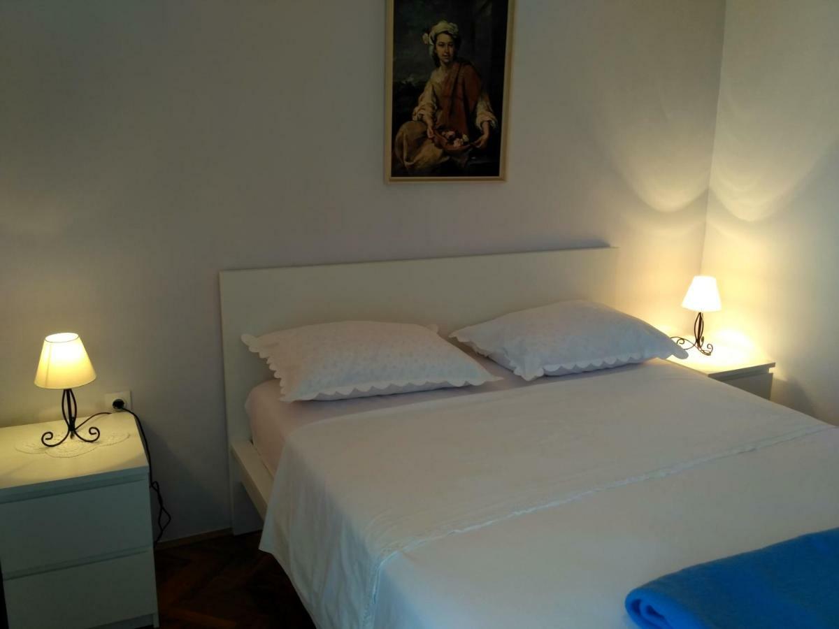 Apartments Irena Baska  Ngoại thất bức ảnh